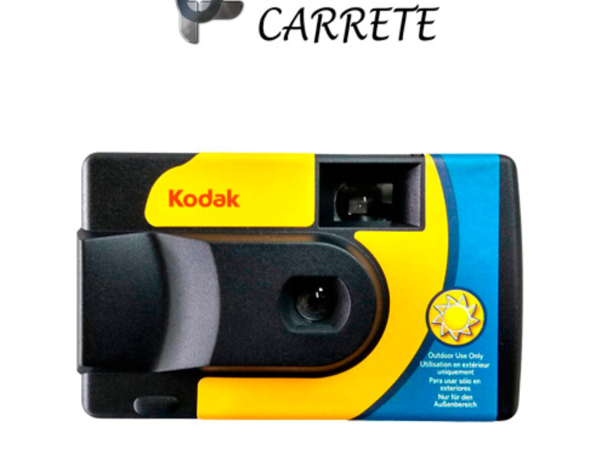 Cámara desechable Kodak FunSaver negra/roja/amarilla