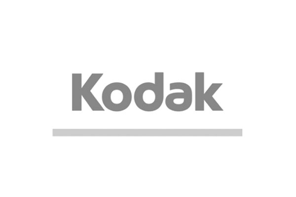 Revelar-logotipo-de-kodak-empresa-americana-con-mayor-variedad-de-peliculas-a-color-en-stock-en-todos-los-formatos